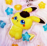 Cute Detective Pikachu Keychain LLavero