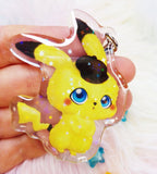 Cute Detective Pikachu Keychain LLavero